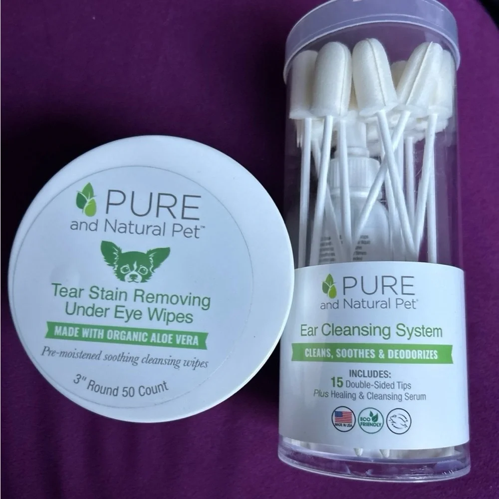 Tear Stain Removing Wipes and Ear Cleansing System - White